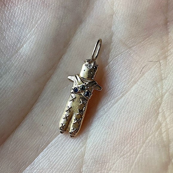 Sofia Zakia 14k Yellow Gold Noj Worry Doll pendant - with box. - Picture 1 of 3